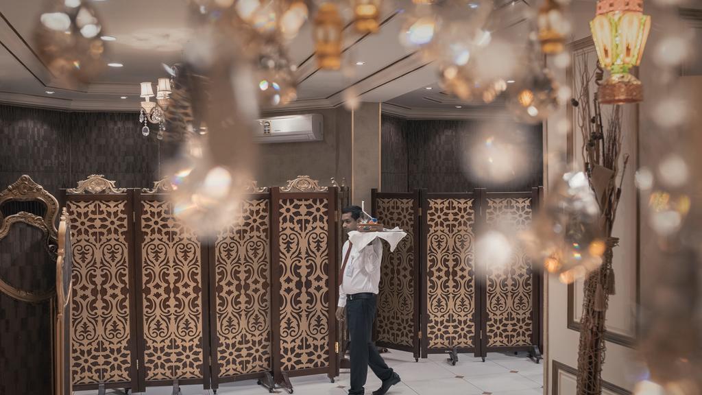 Al Borg Al Watheer Hotel Джазан Екстериор снимка