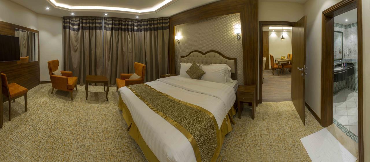 Al Borg Al Watheer Hotel Джазан Екстериор снимка