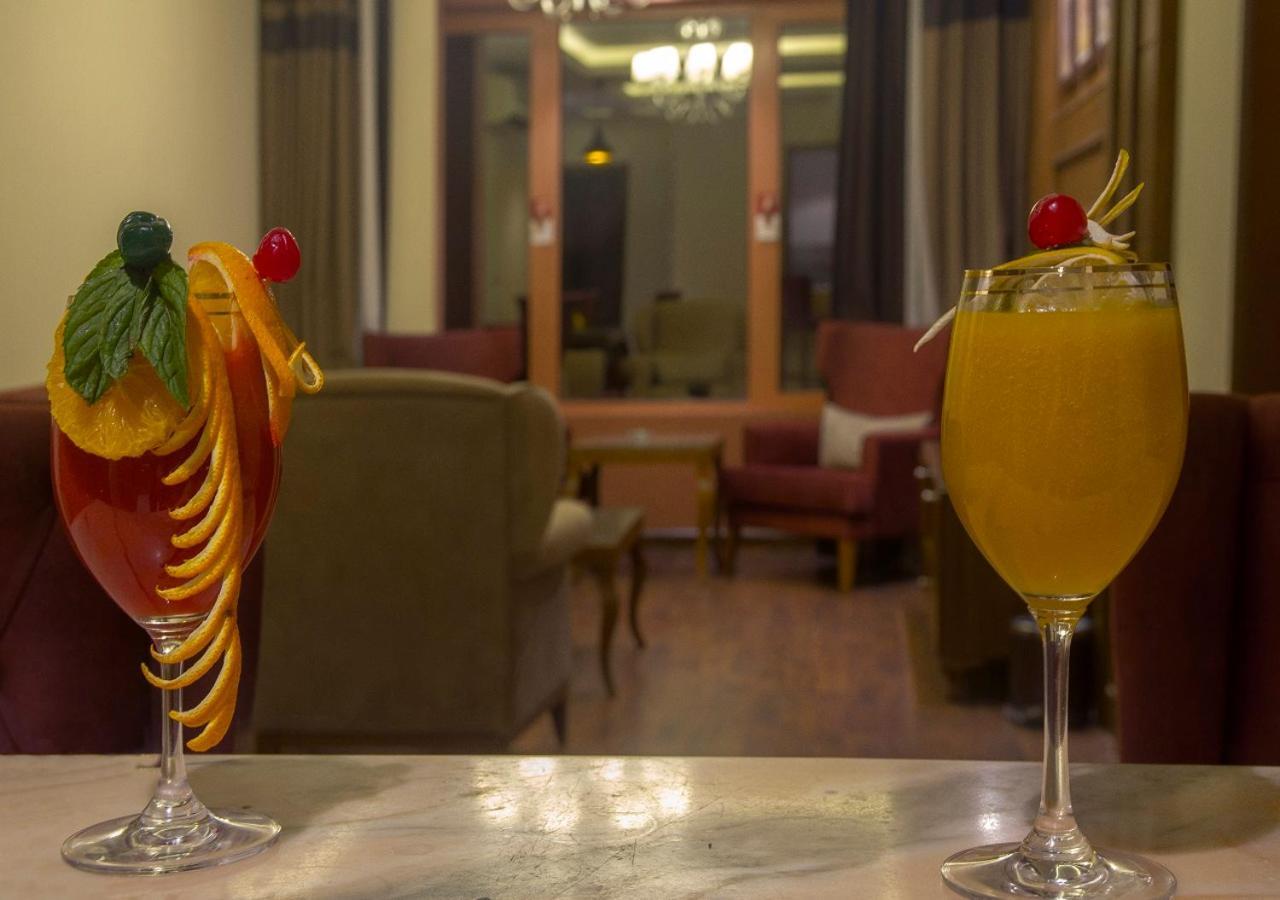 Al Borg Al Watheer Hotel Джазан Екстериор снимка
