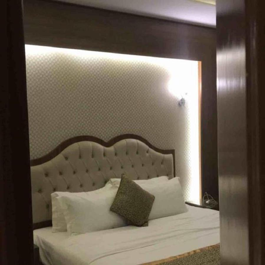 Al Borg Al Watheer Hotel Джазан Екстериор снимка